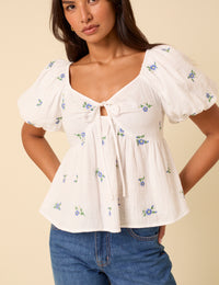 White Floral Embroidererd Puff Sleeve Top