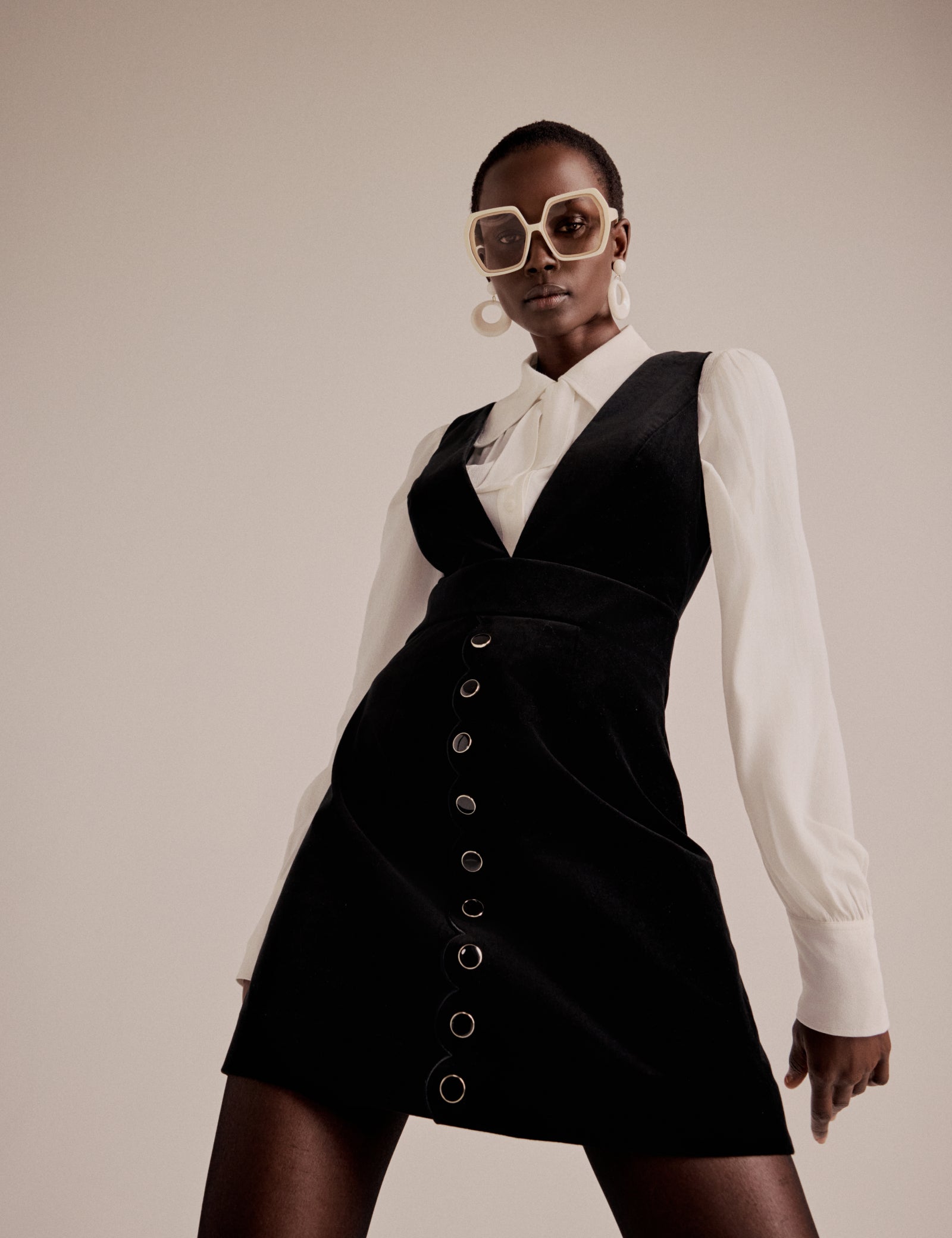 NC x Lisou Black Velvet Scallop Trim Pinafore Dress NC x Lisou Black Velvet Scallop Trim Pinafore Dress