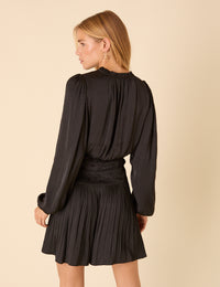 Black Long Sleeve Pleated Pilar Mini Dress