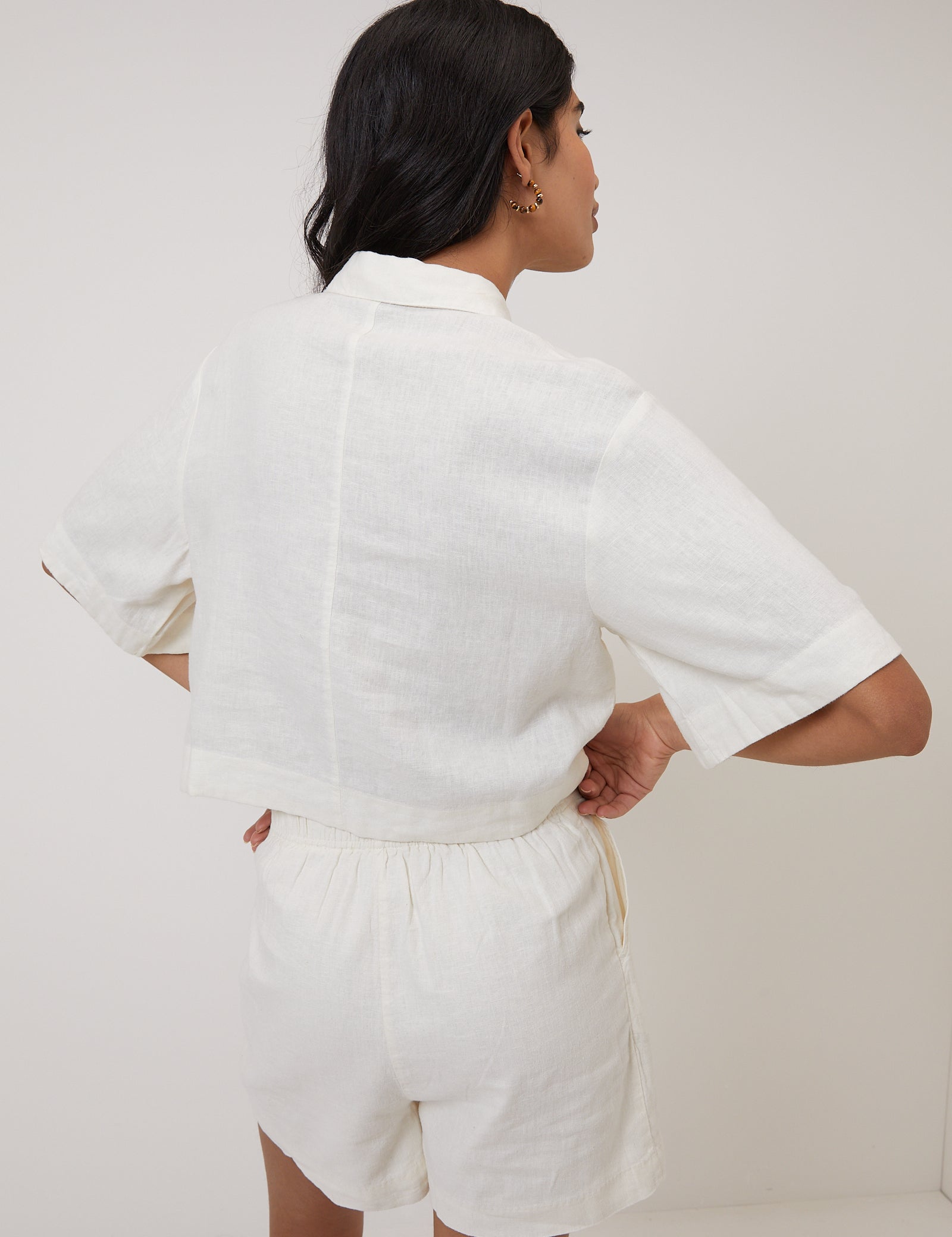 Cream Linen-Blend Cropped Shirt