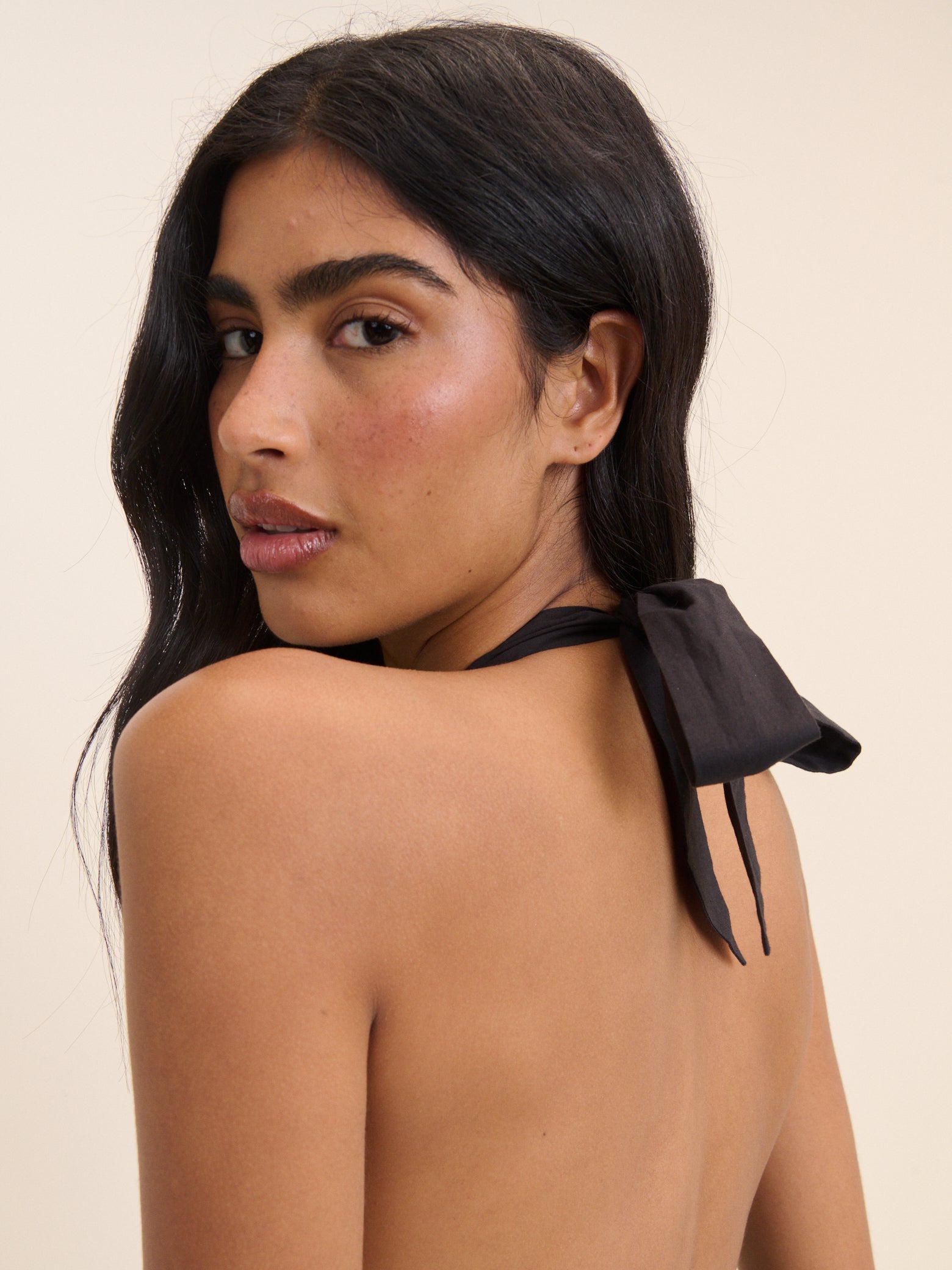 Black Halterneck Lilijana Midi Dress