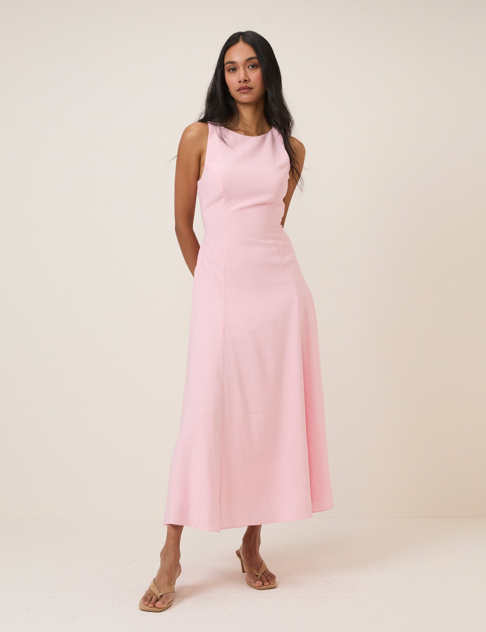 reign the night satin midi dress Our Functional and stylish Windsor. Reign The Night Satin Midi Dress is in short supply in spring 2023