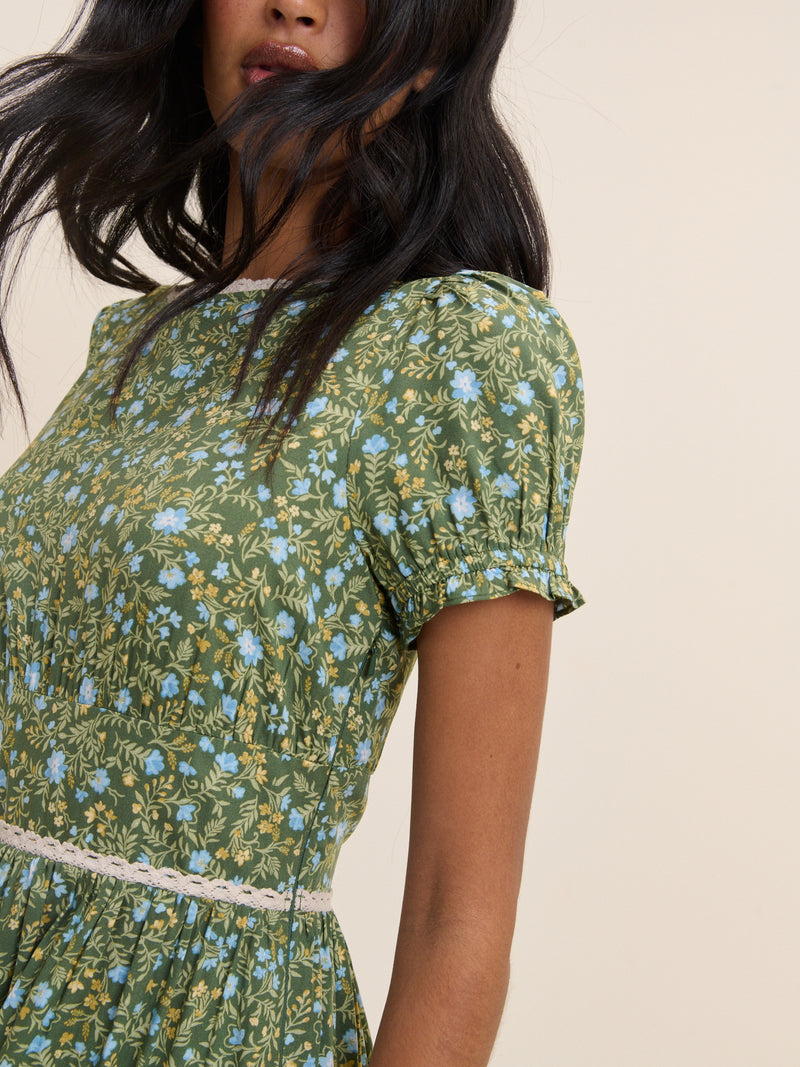 new look green ditsy dress New Look Green Ditsy Button Dress New Look Curve Long Sleeve Twist Front  Smock Midi Dress