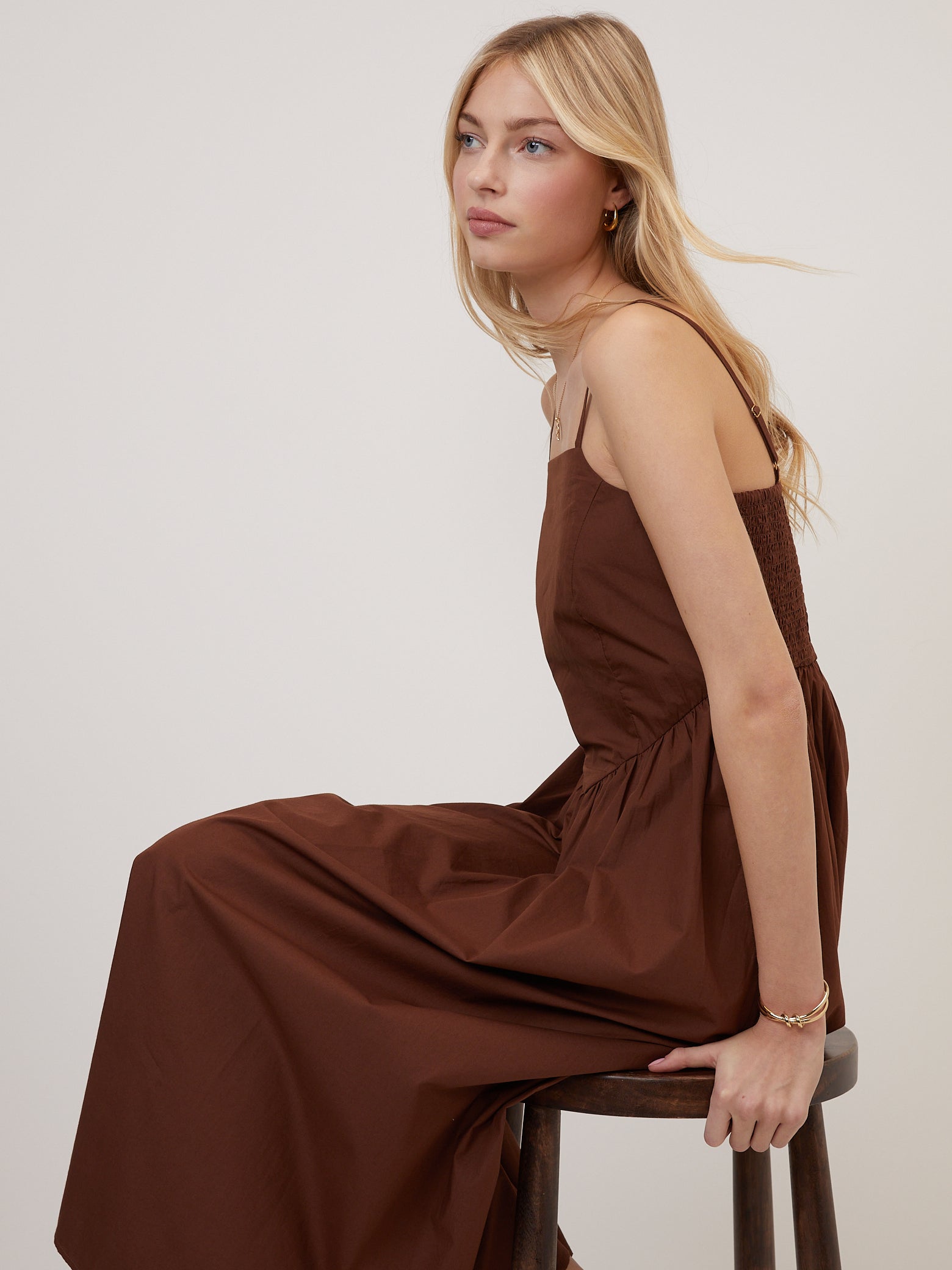 Brown Fitted Bodice Briella Midi Dress Brown Fitted Bodice Briella Midi Dress