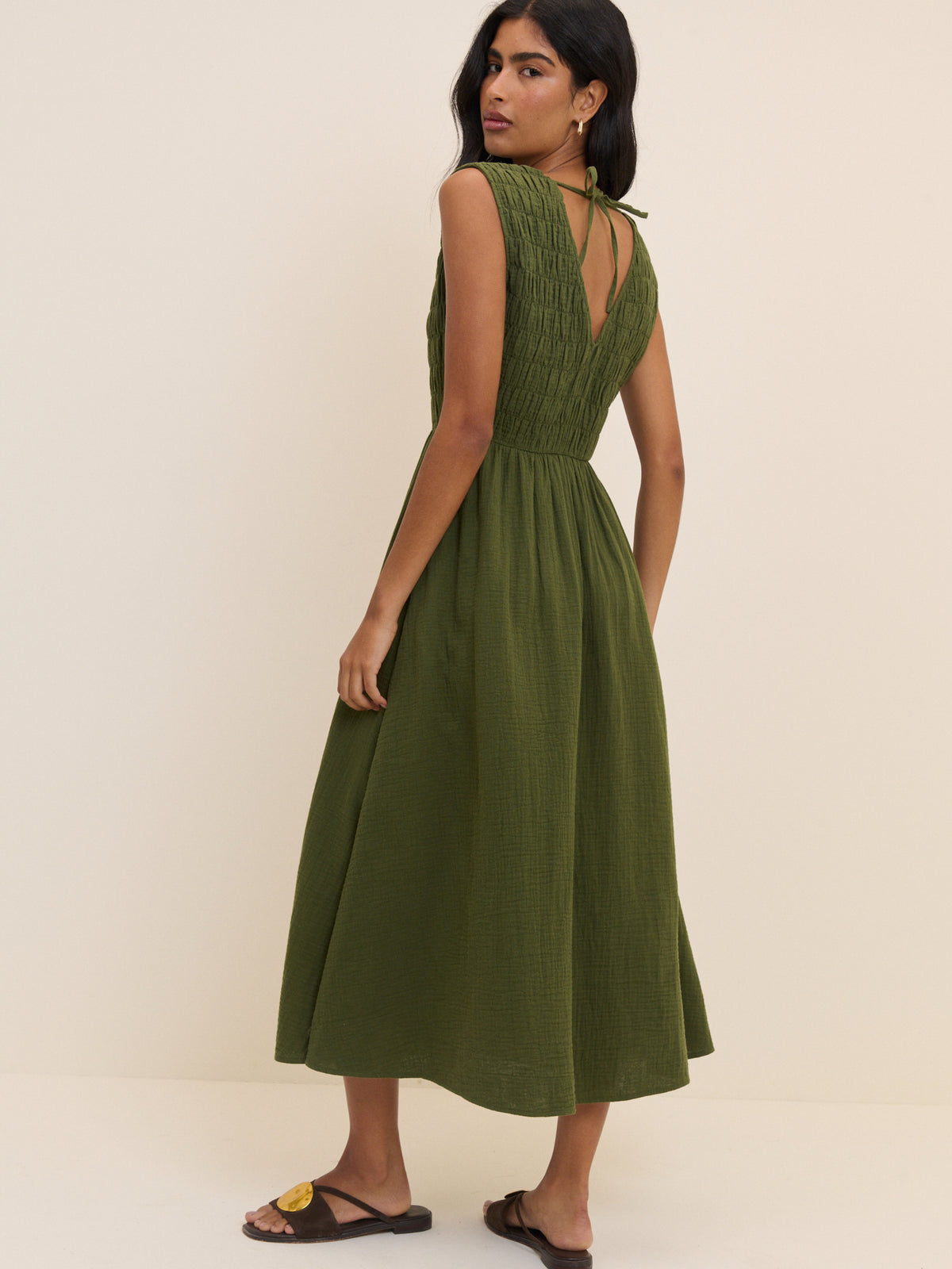Green Sleeveless Audrey Midi Dress