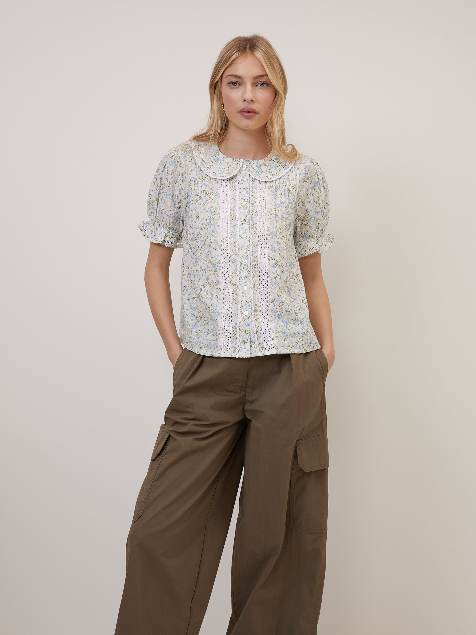 White Floral Peter Pan Blouse