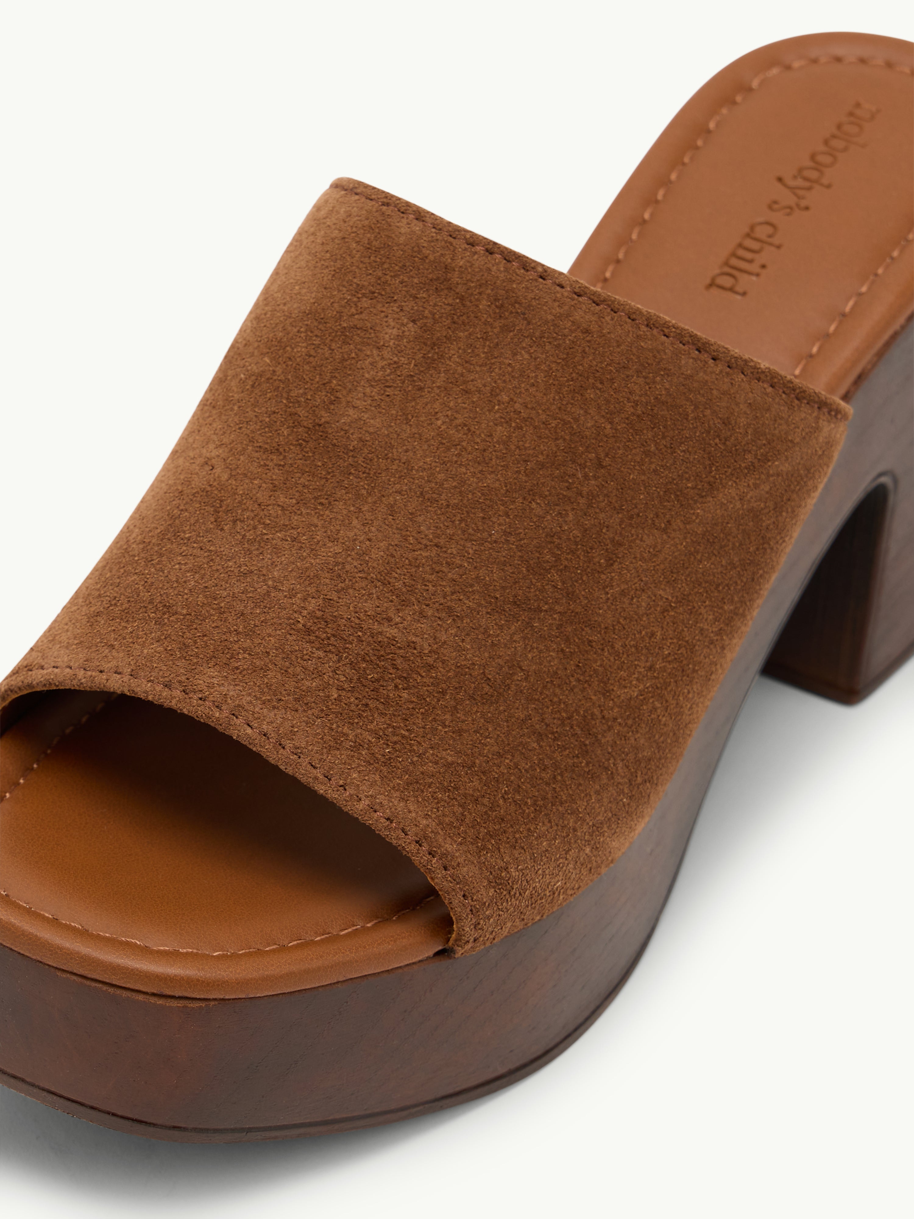 Tan Chunky 70's Platform Heels