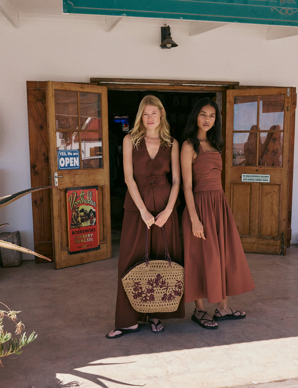 Beige Raffia Embroidered Basket Bag
