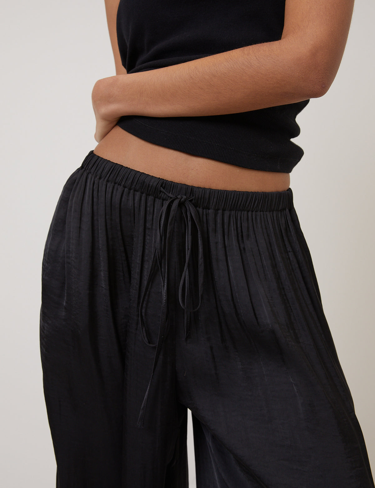 Black Balloon Cuffed Trousers