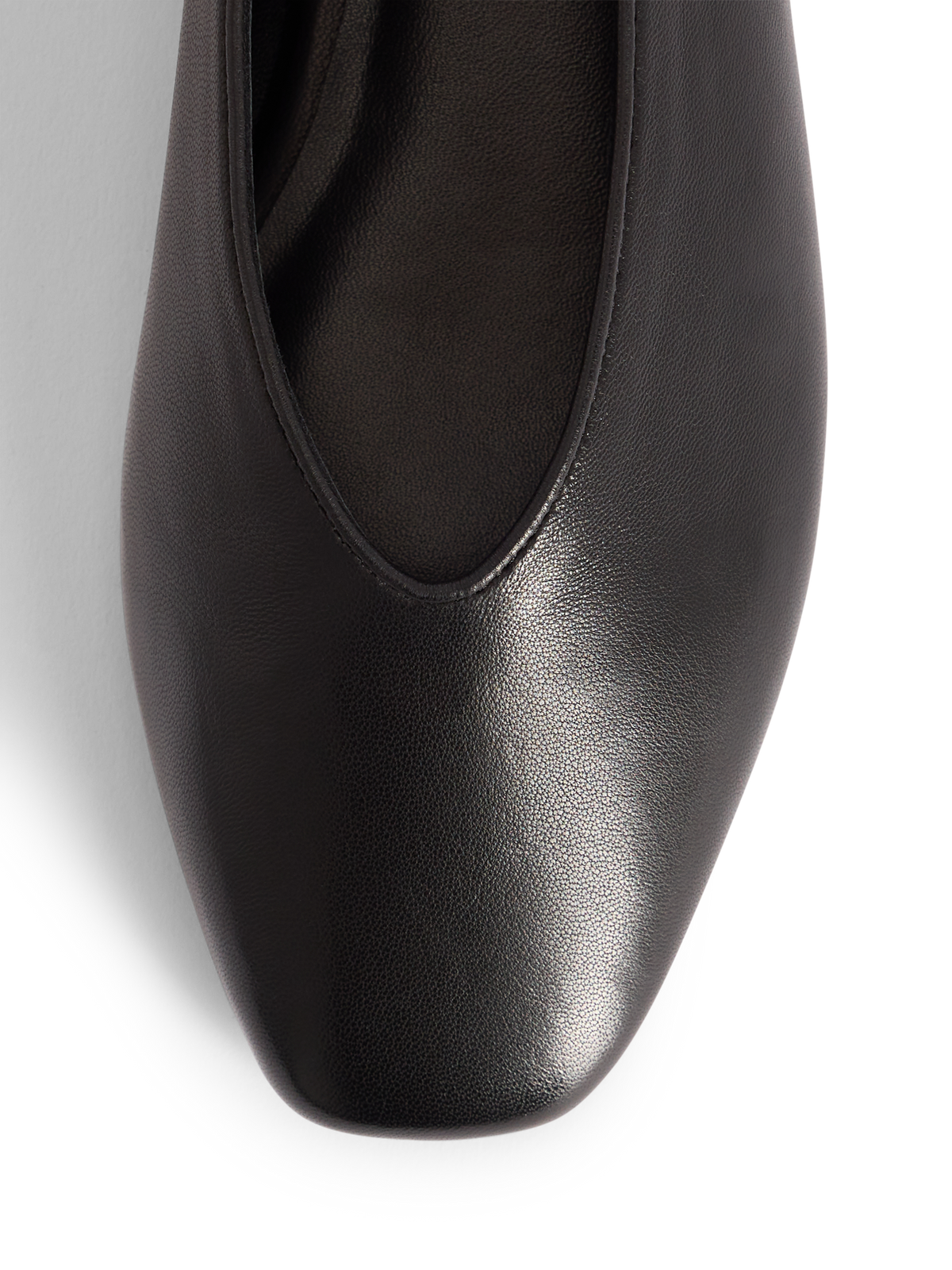 Black Leather High Vamp Ballet Flats
