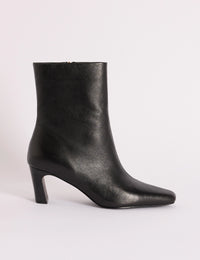 Black Leather Ottilie Ankle Boot