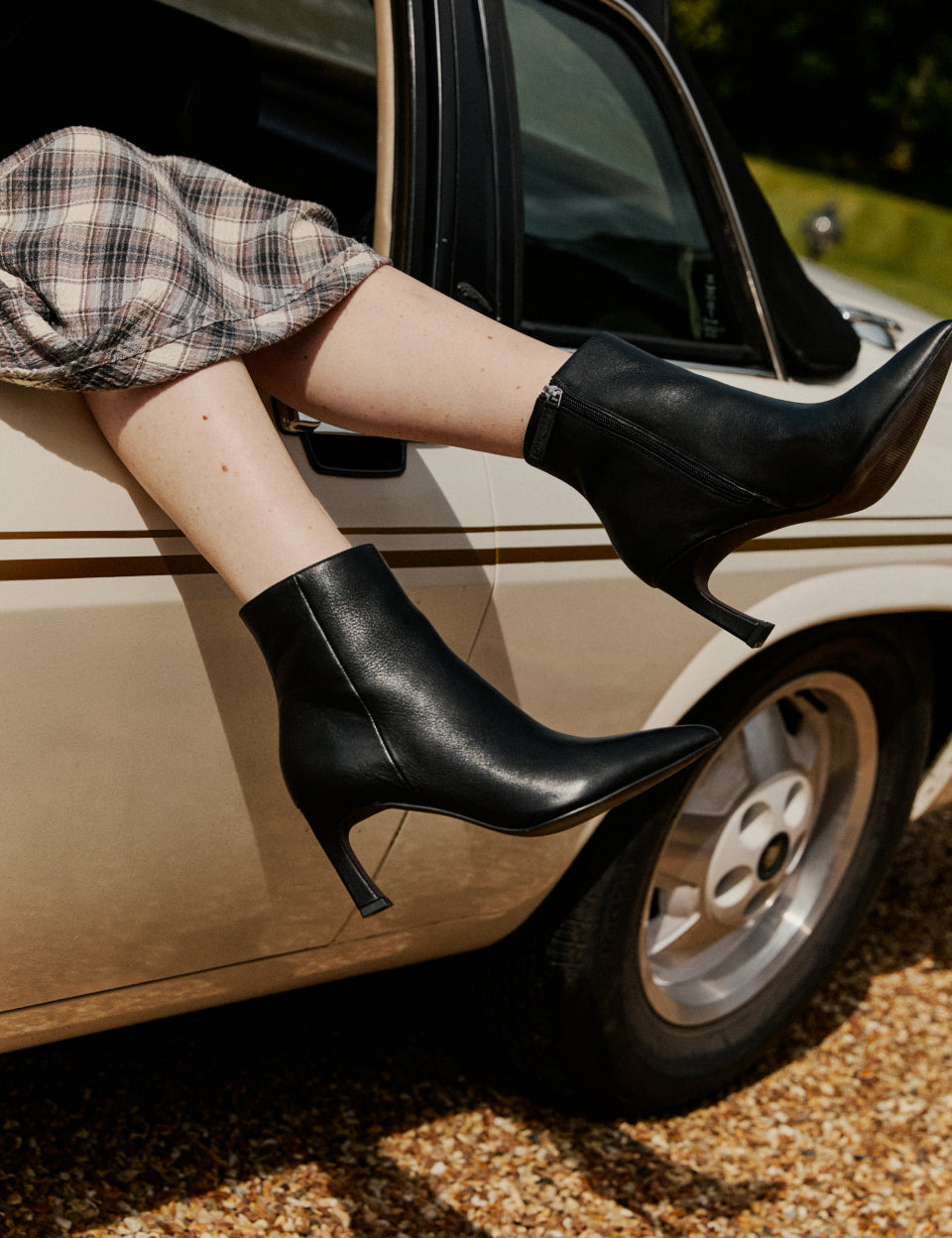 Black Leather Ottilie Ankle Boots