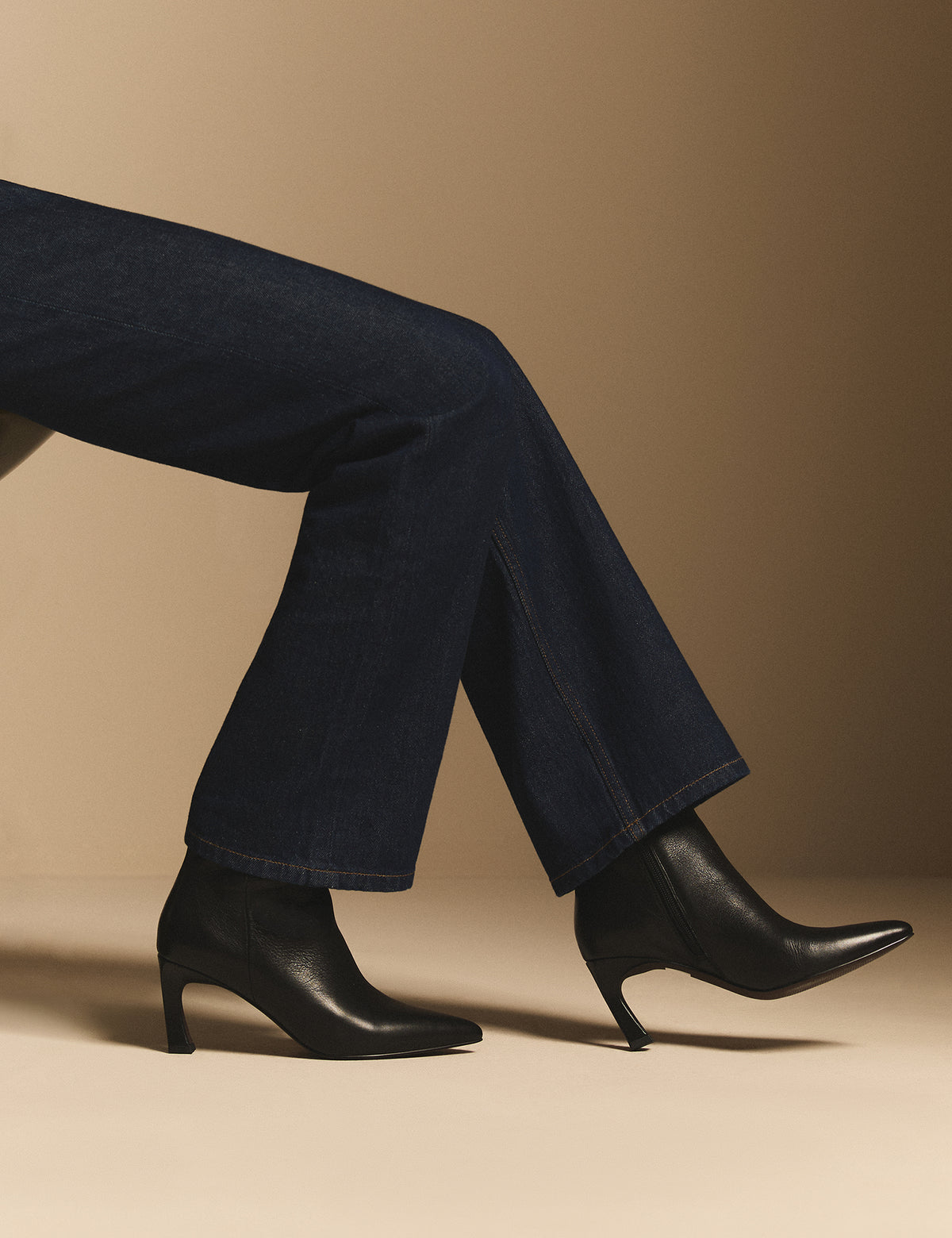 Black Leather Pointed Toe Ankle Boots