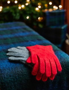 Red Knitted Gloves