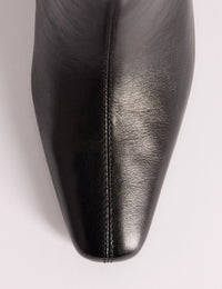 Black Knee High Ottilie Boot