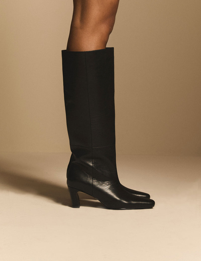 Black Knee High Ottilie Boot