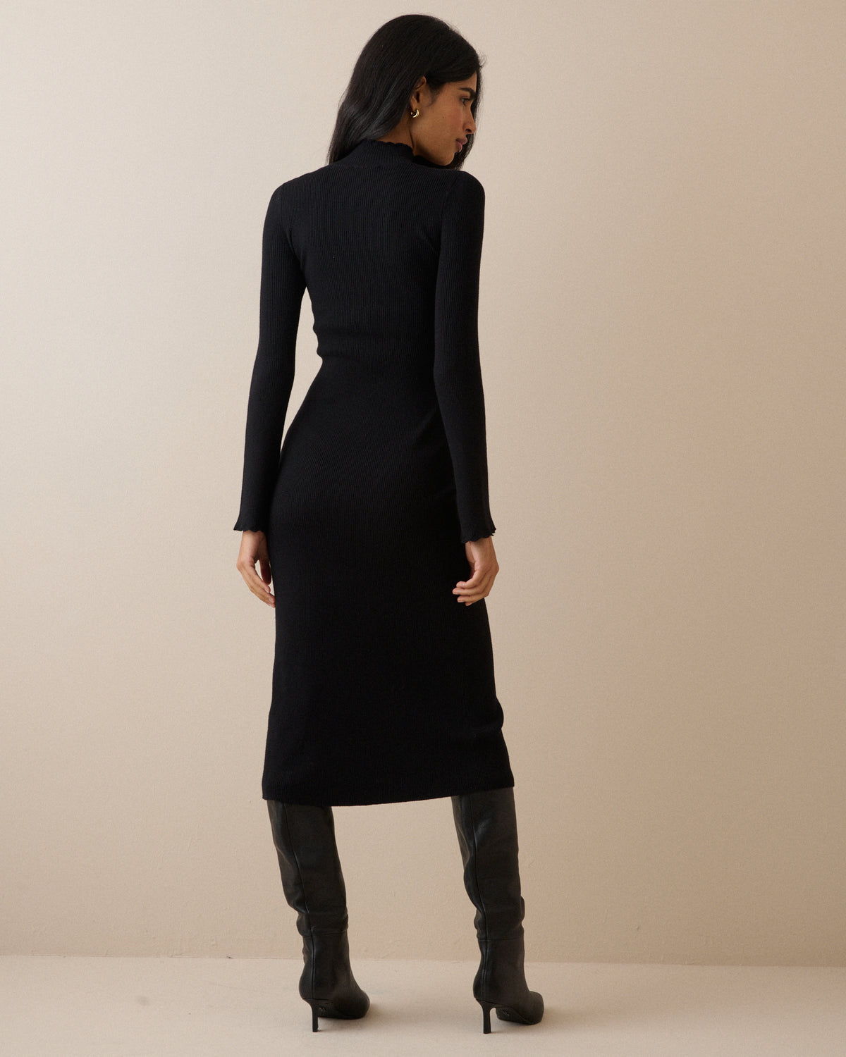 Black Ribbed Knitted Midi Dress
