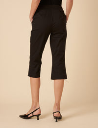 Black Capri Trousers