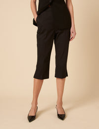 Black Capri Trousers