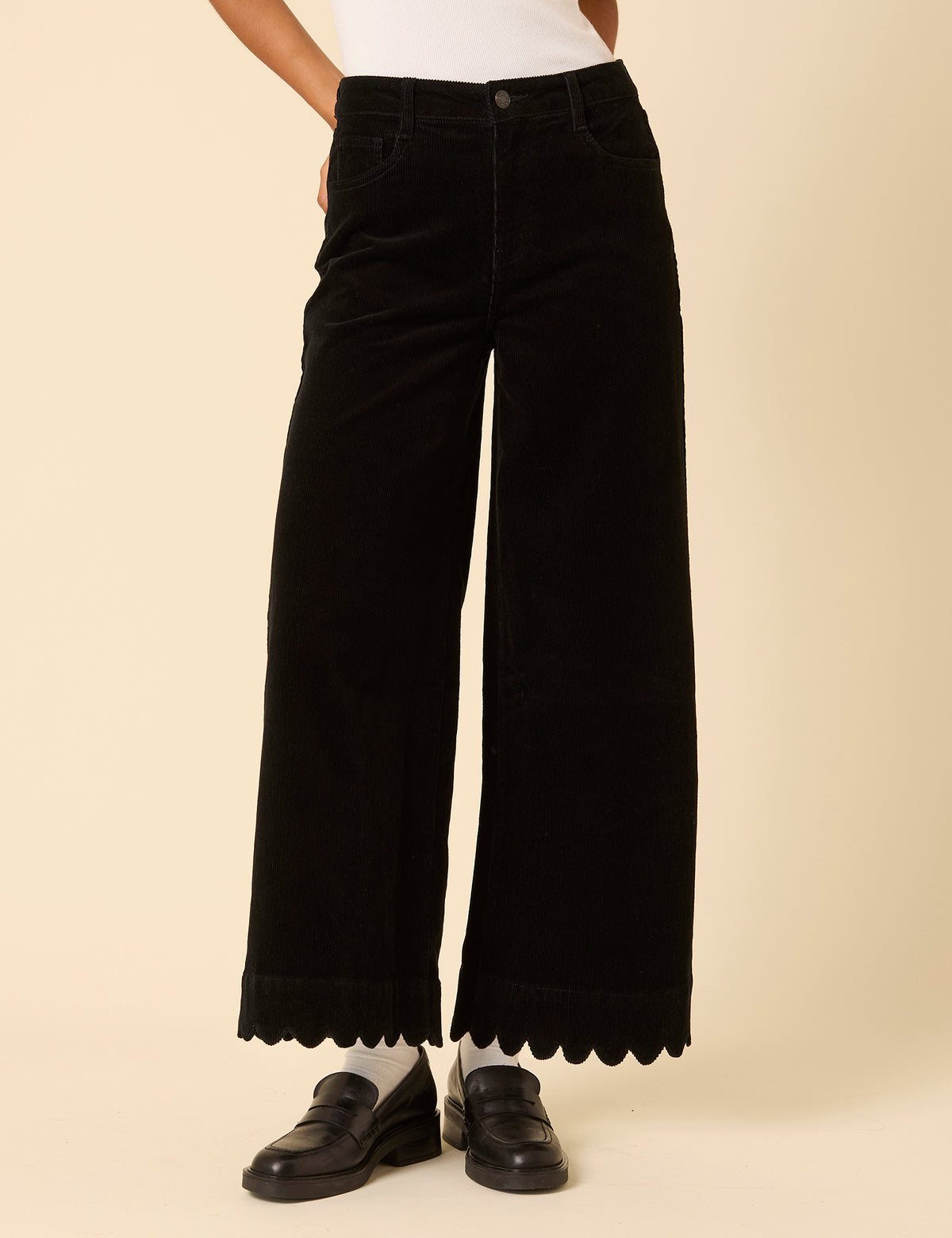 Black Cord Cropped Scallop Trim Jeans