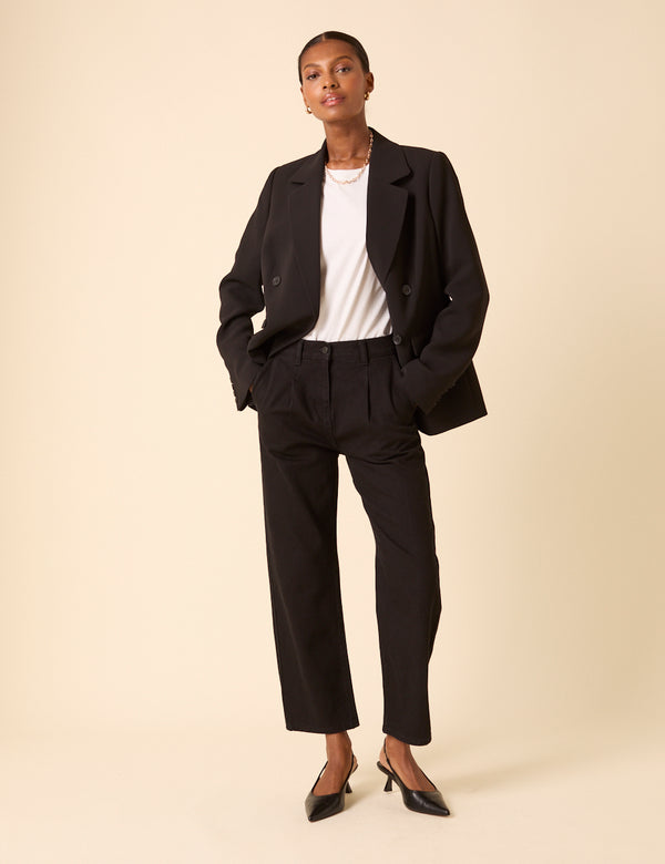 Black High Rise Pleated Straight Leg Jeans