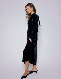 Black Velvet Long Sleeve Josie Midi Dress