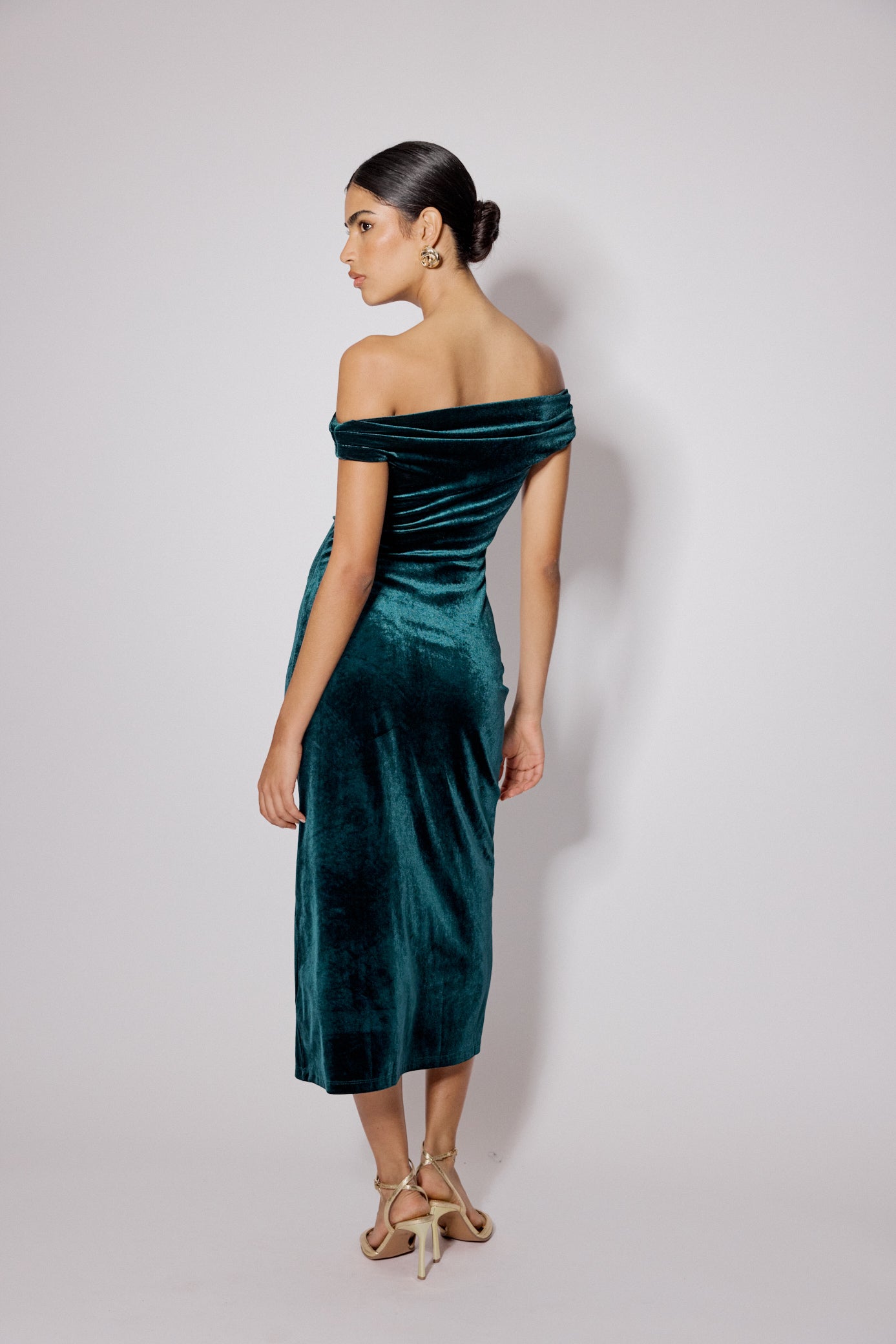 Green Off Shoulder Stretch Velvet Pippa Maxi Dress