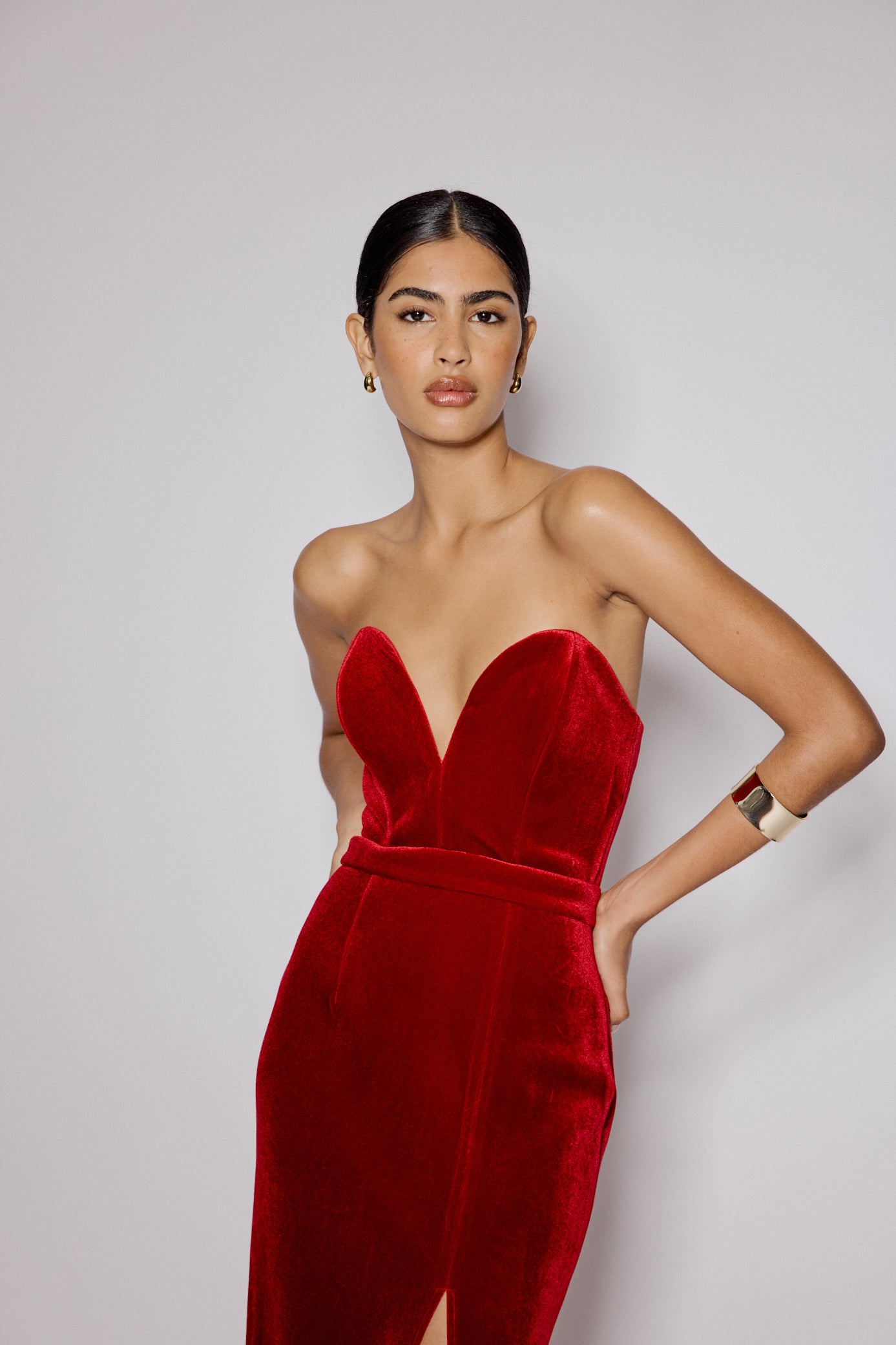 Red Sweetheart Bandeau Velvet Nola Midi Dress