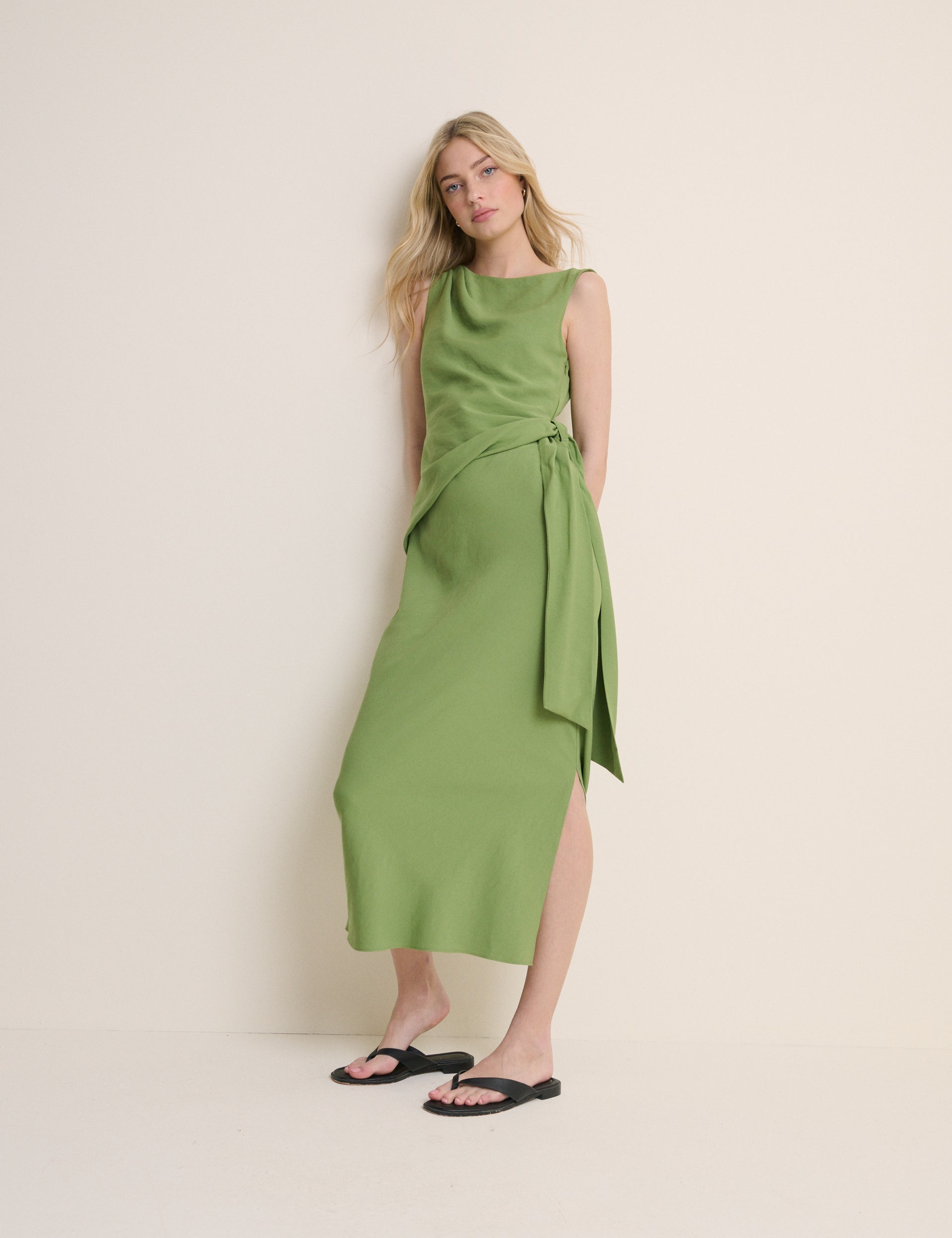 Green Boat Neck Sleeveless Elvie Maxi Dress