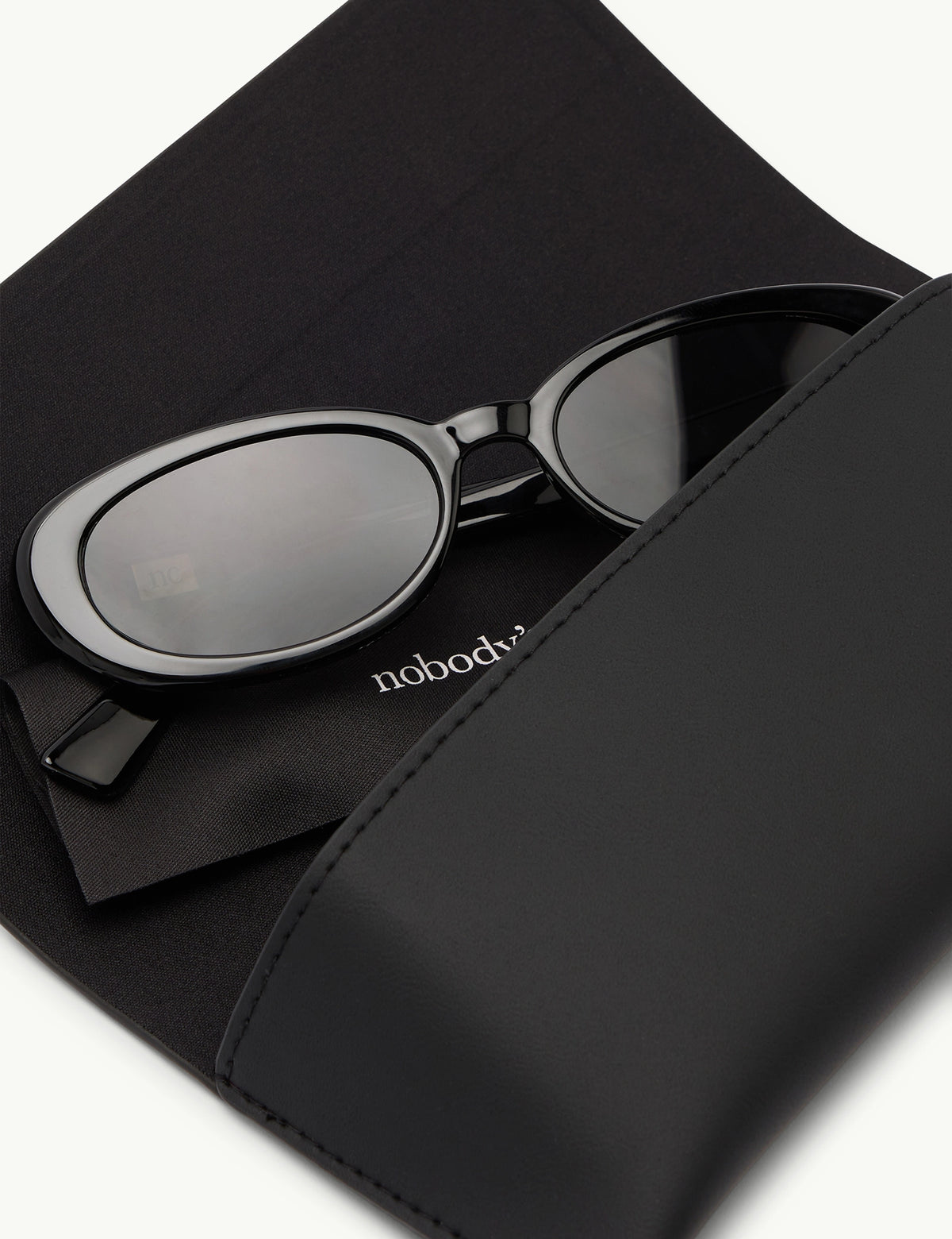 Black Oval Halo Sunglasses