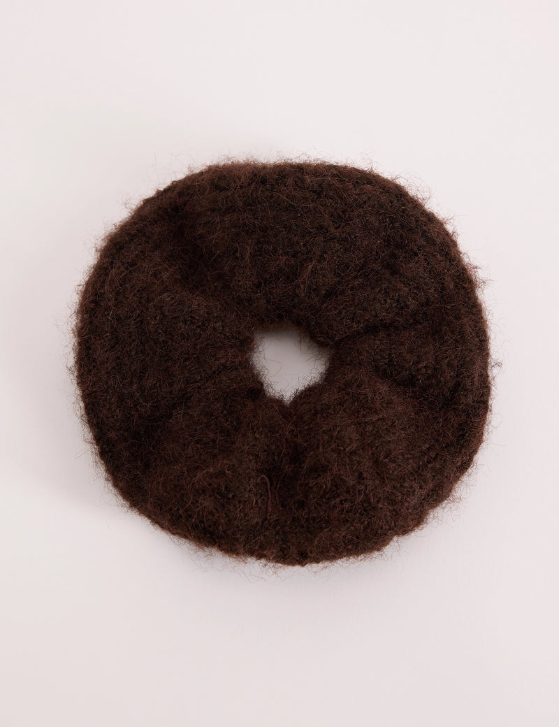 Brown Oversized Ribbed Scrunchie