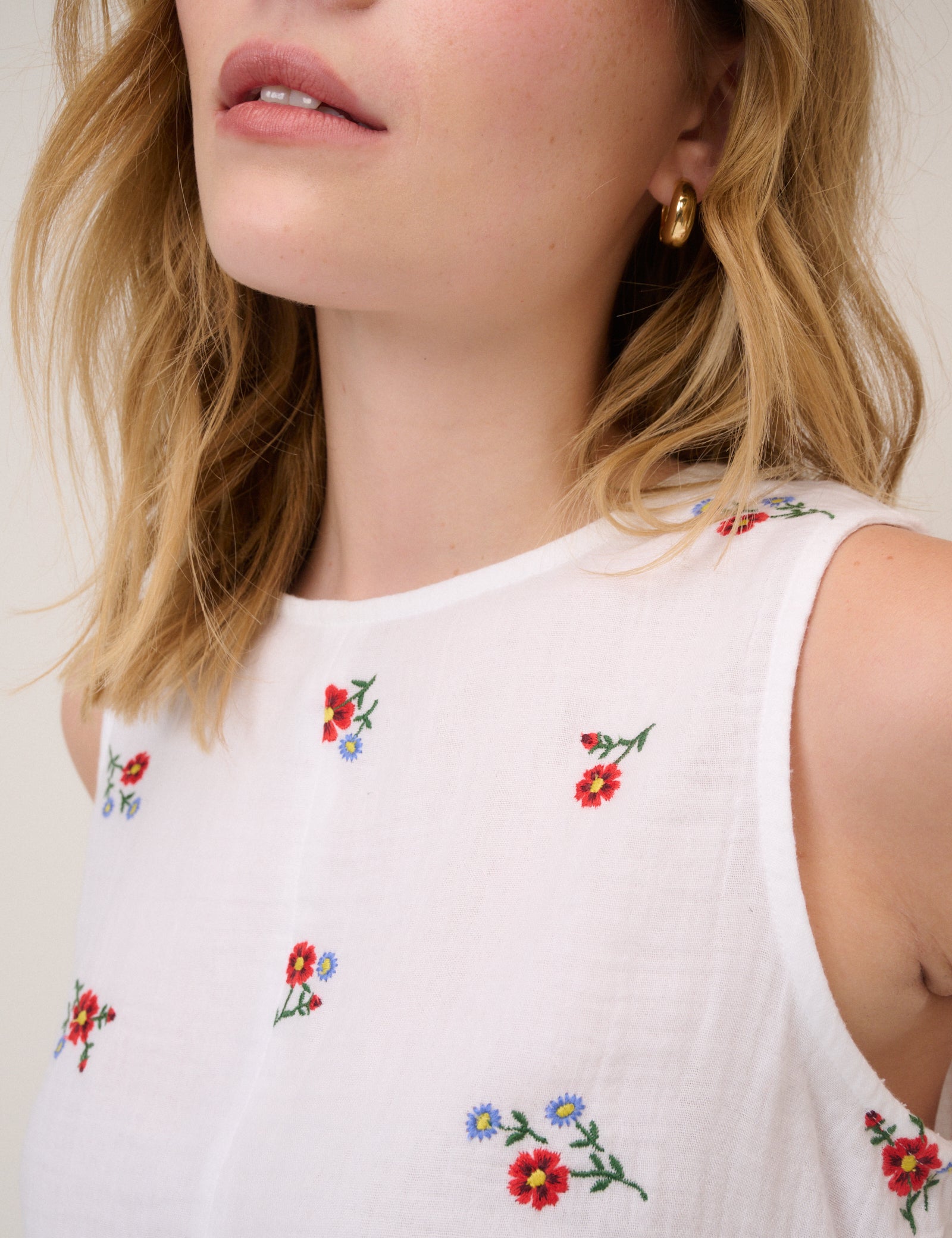 White Floral Embroidered Stirling Top