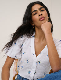 White Ditsy Floral Puff Sleeve Top