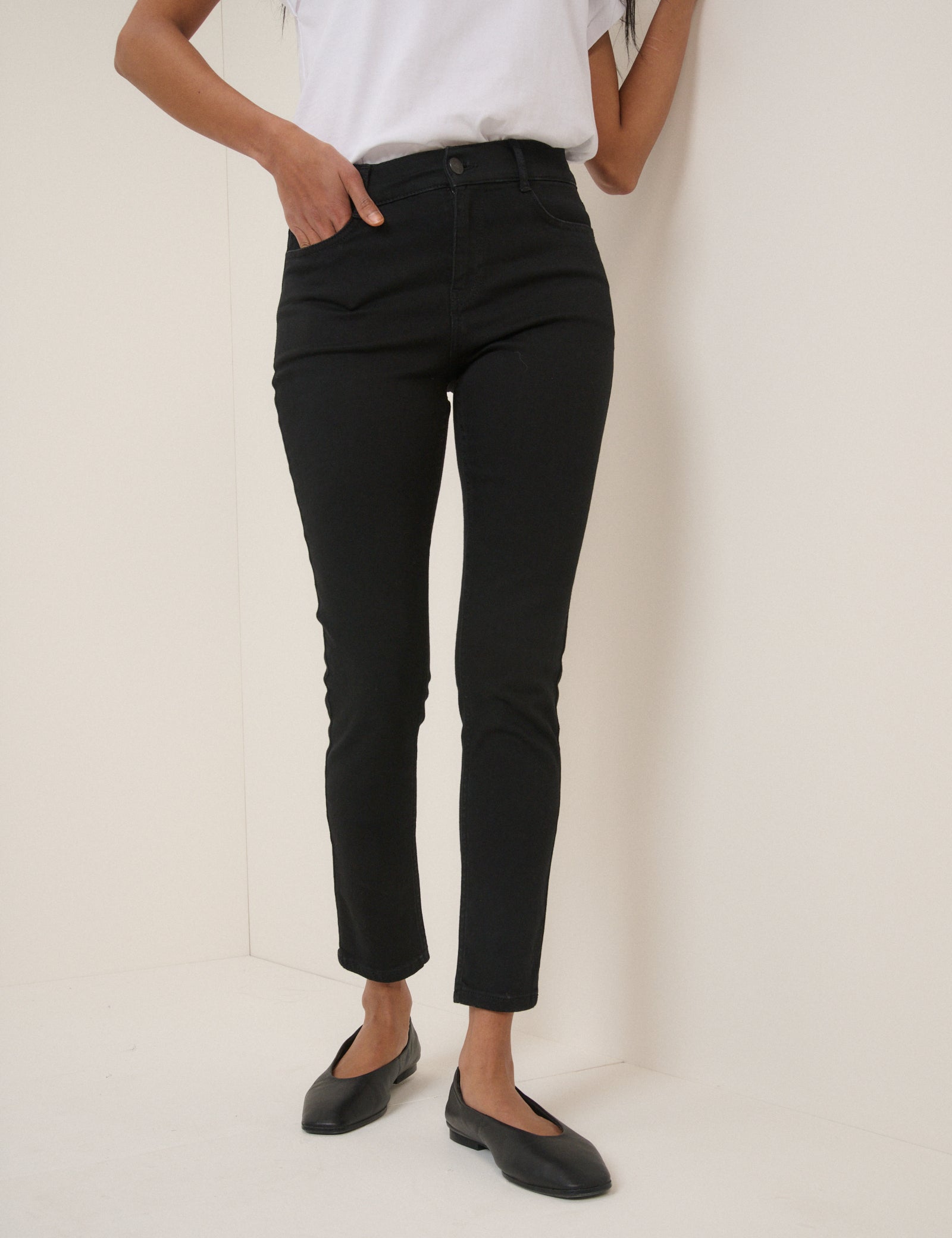 Black Chelsea Skinny Jeans