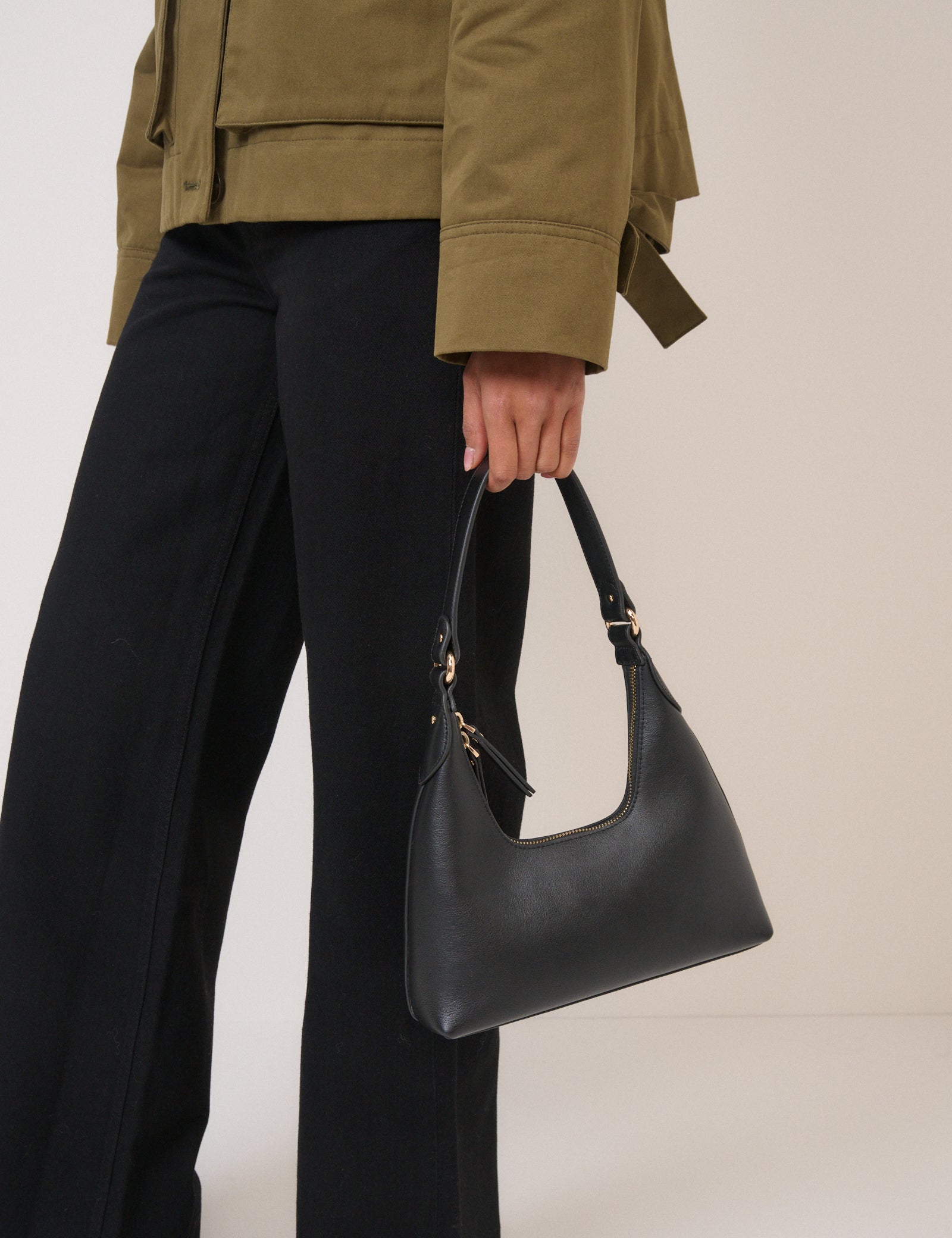 Black Leather Dipped Shoulder Bag