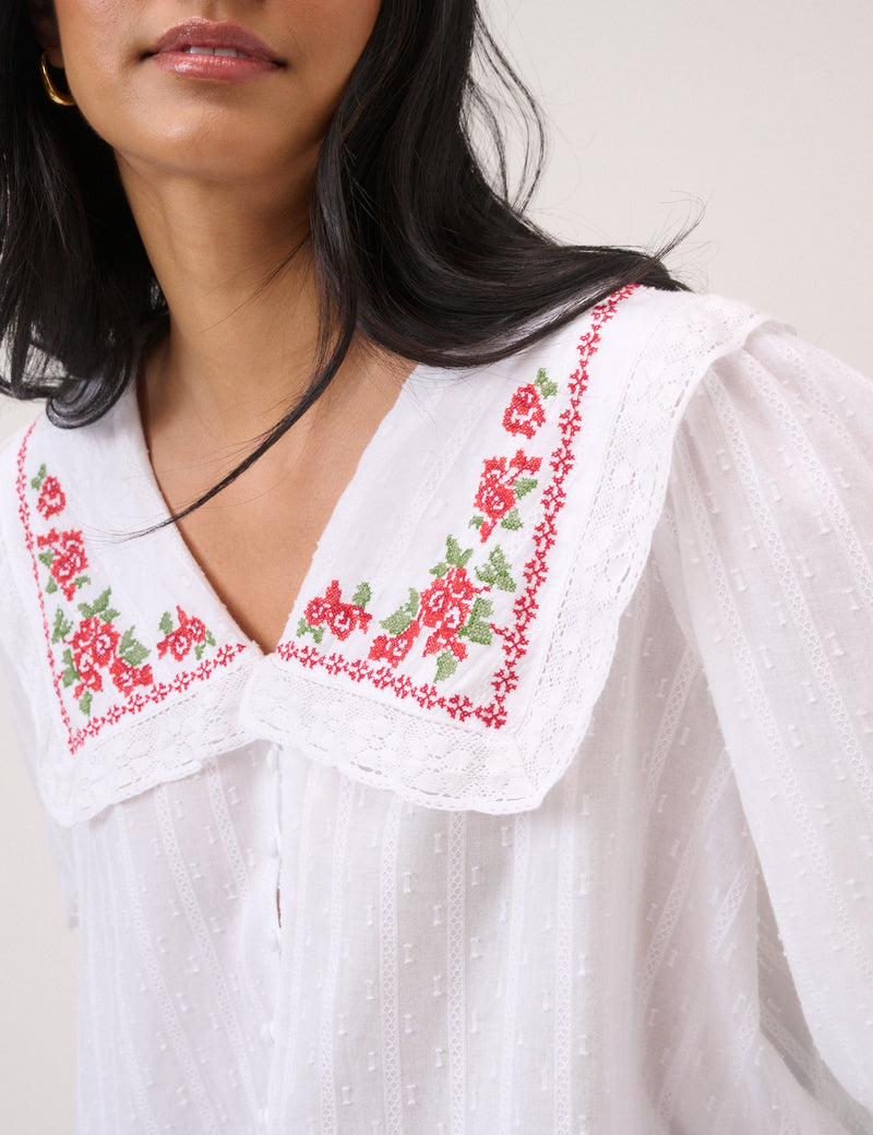 White Floral Collar Embroidered Blouse