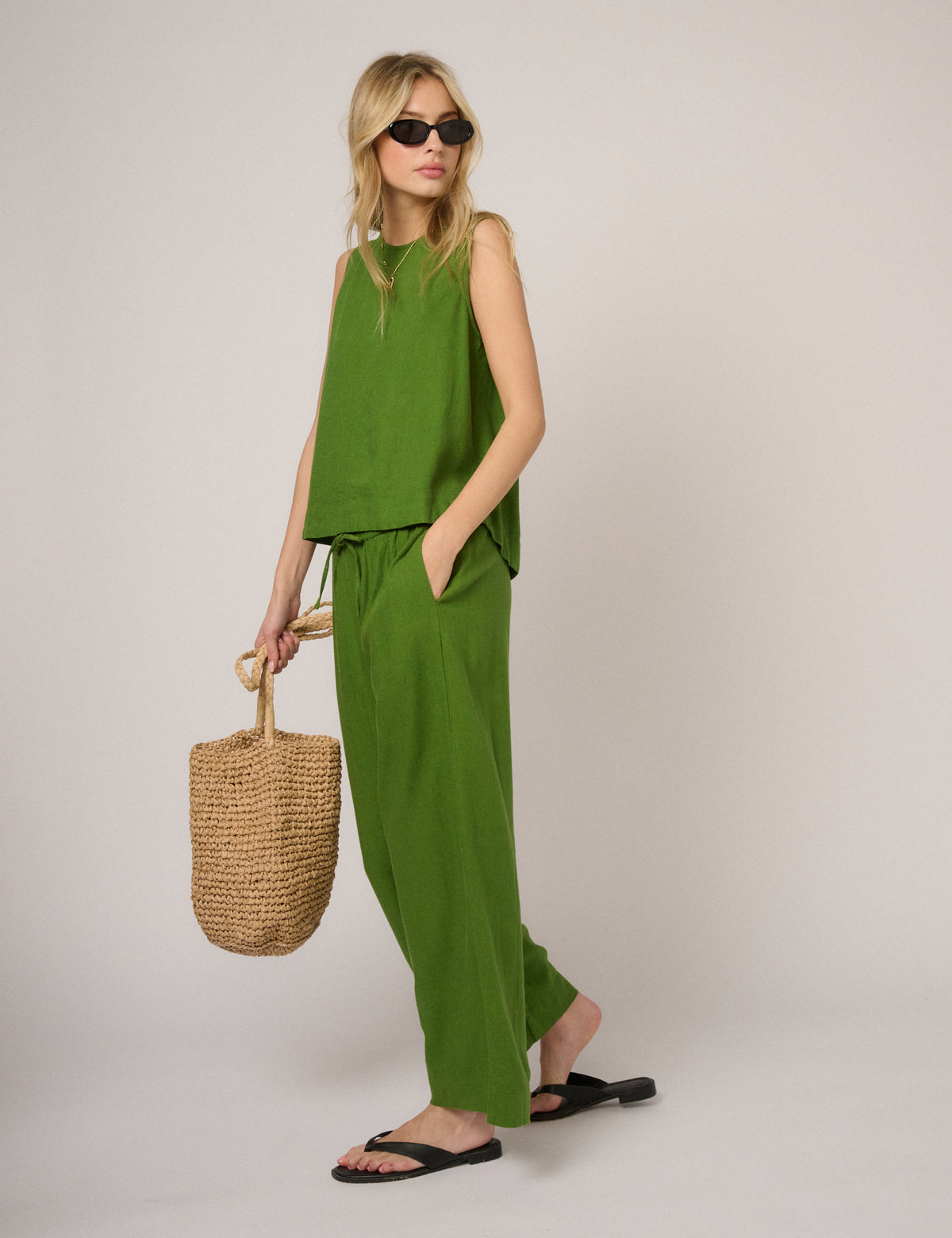Green Linen-Blend Sleeveless Swing Top