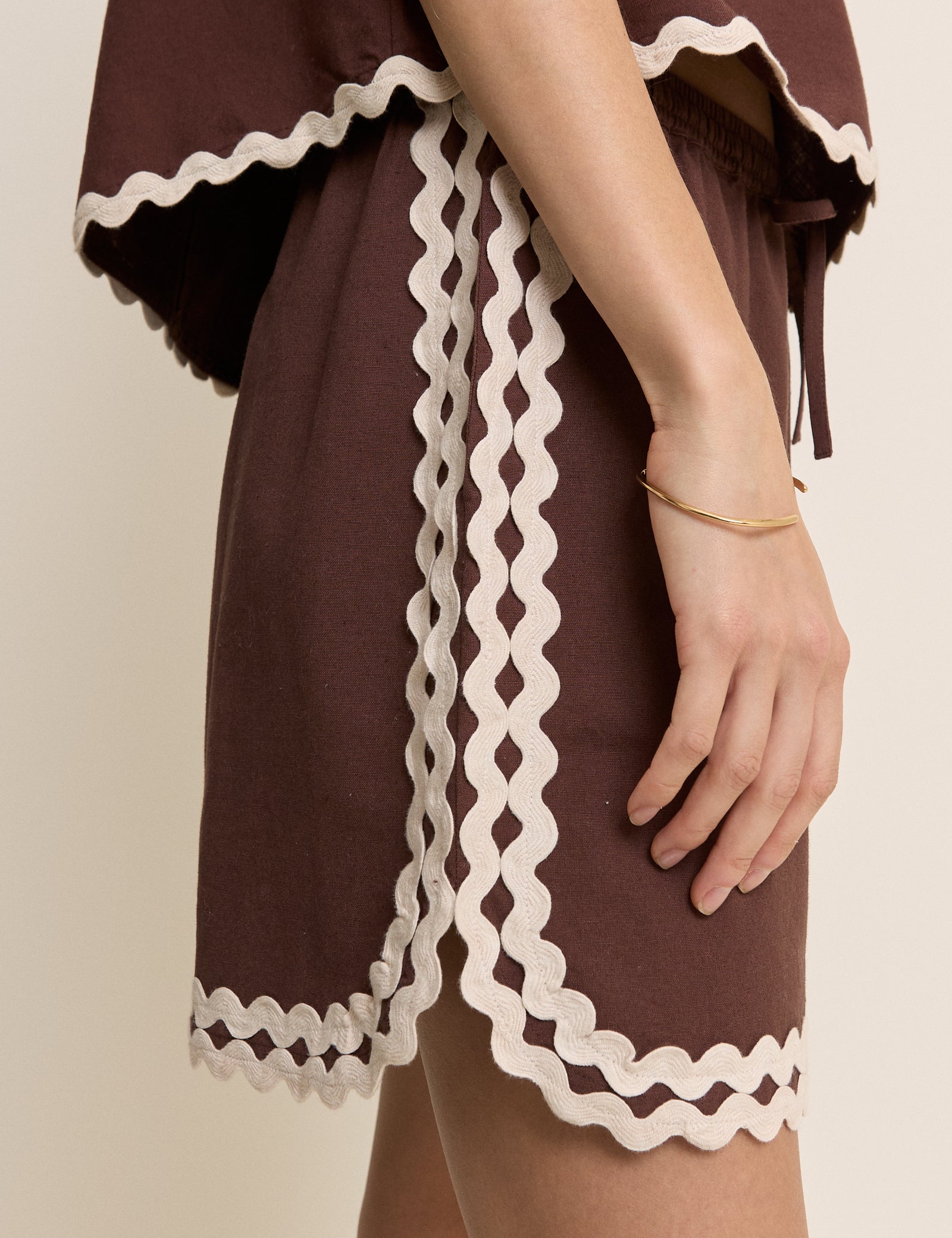 Brown Ric Rac Trim Racer Short