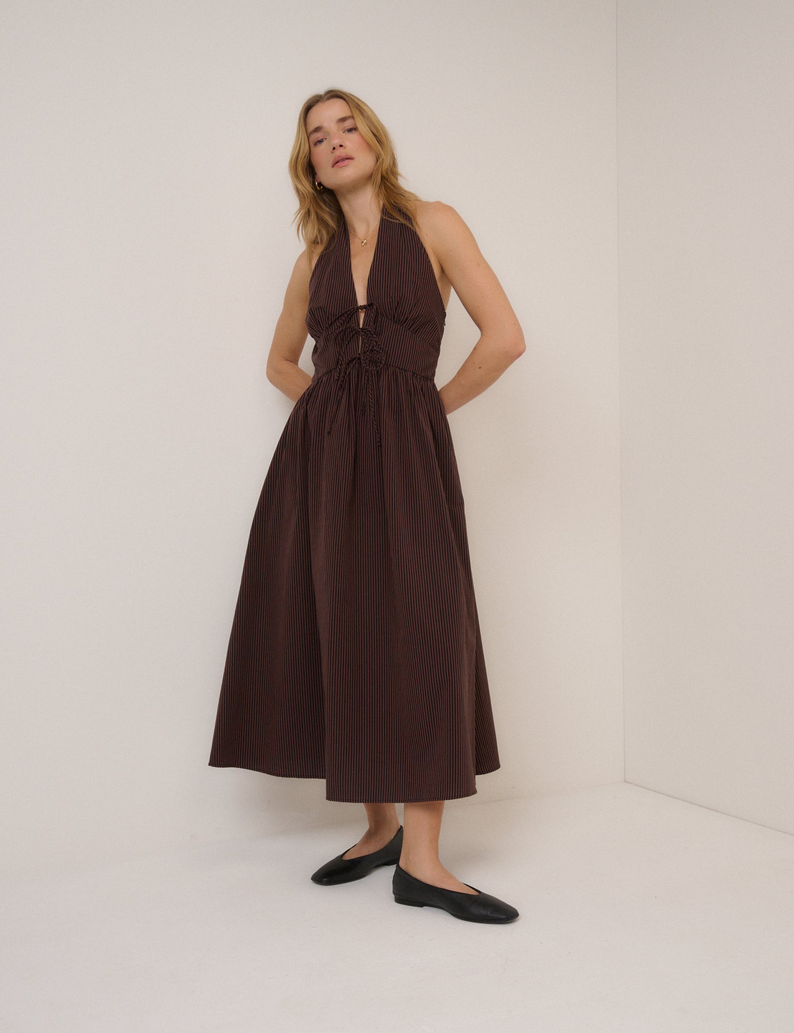 Brown Stripe Lilijana Halter Neck Midi Dress Brown Stripe Lilijana Halter Neck Midi Dress