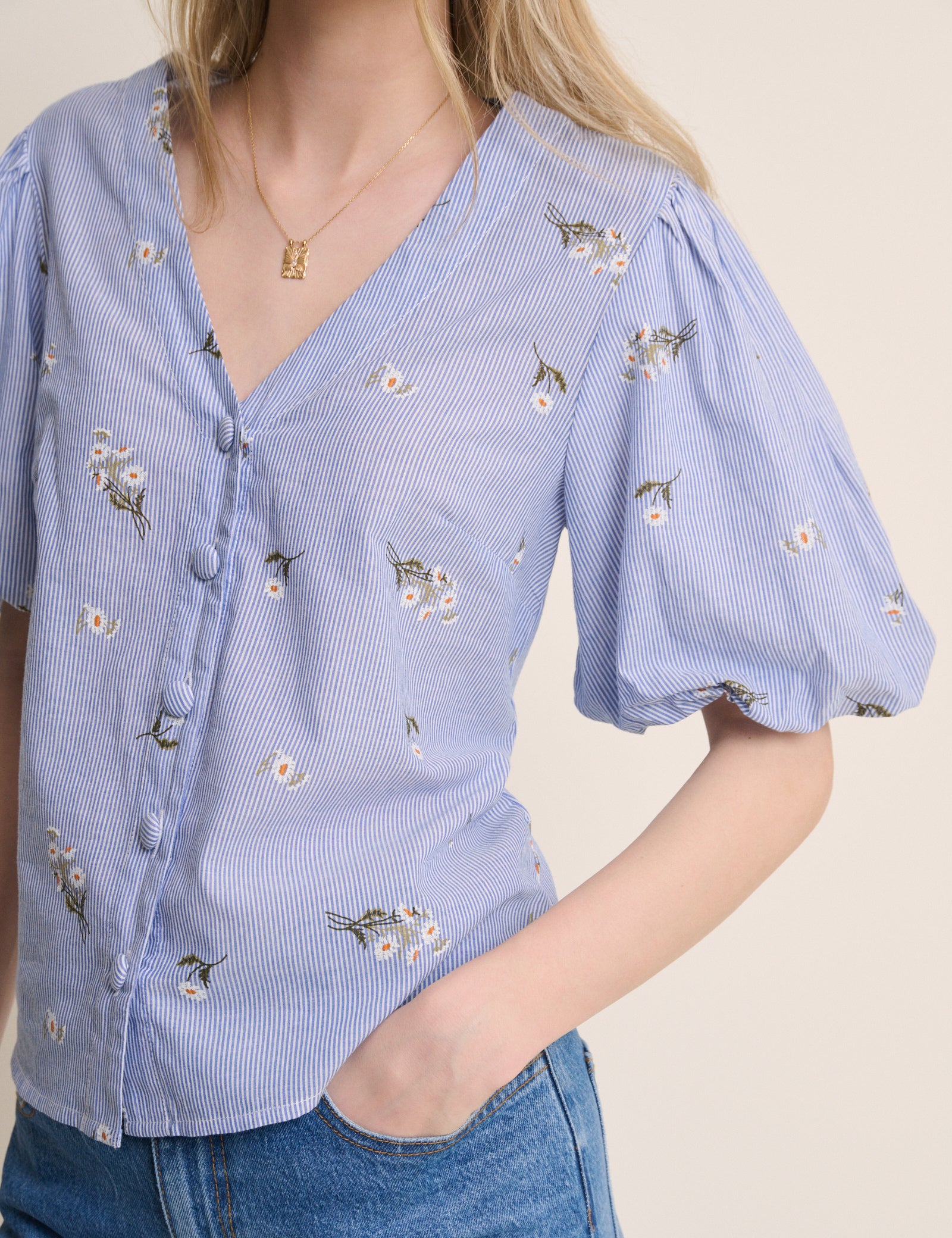 Blue Ditsy Floral Puff Sleeve Top