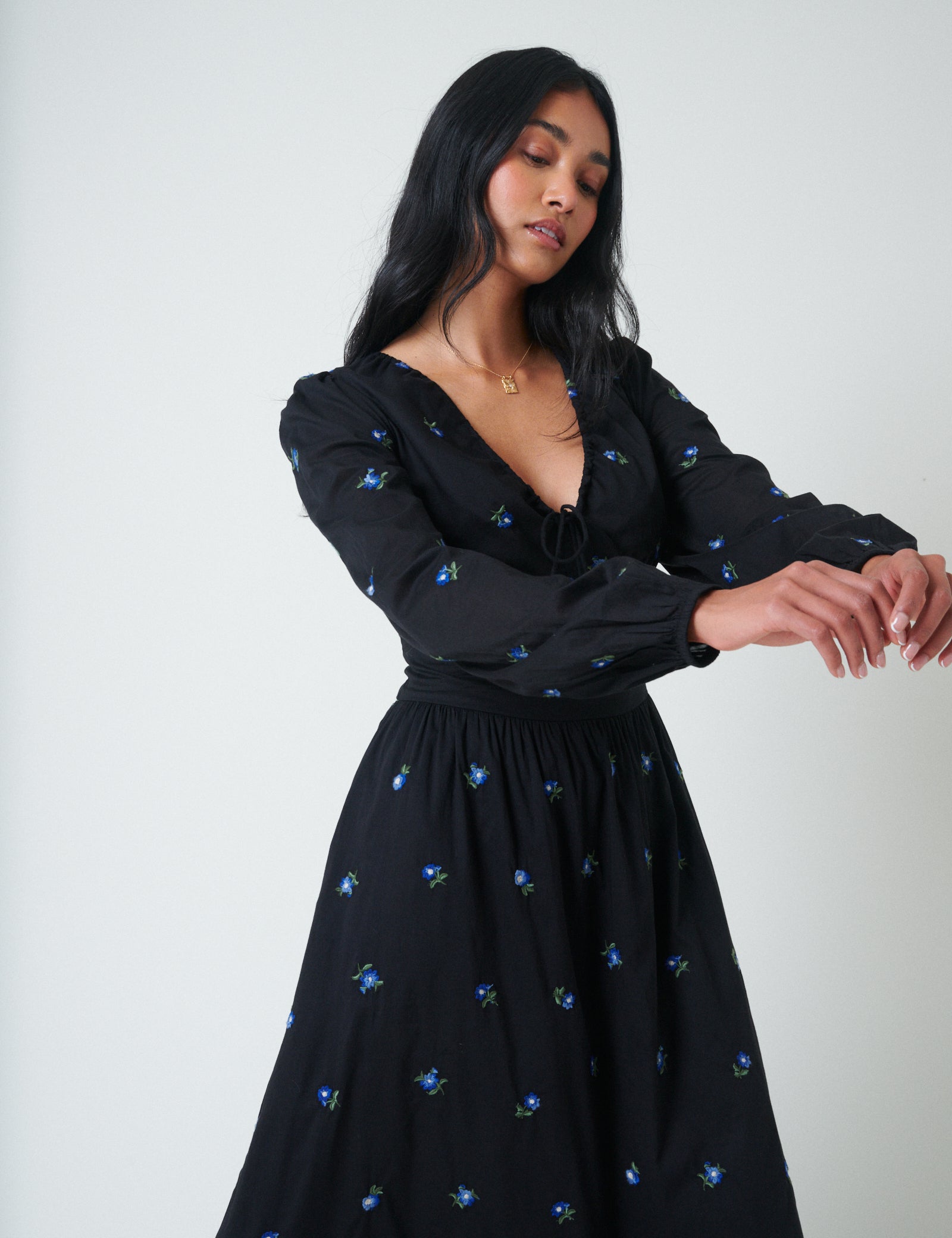 Navy Floral Embroidered Balloon Sleeve Alysia Midi Dress Navy Floral Embroidered Balloon Sleeve Alysia Midi Dress