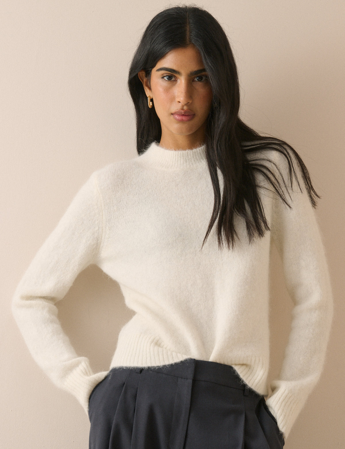 White Wool-Alpaca Ribbed Trim Jumper