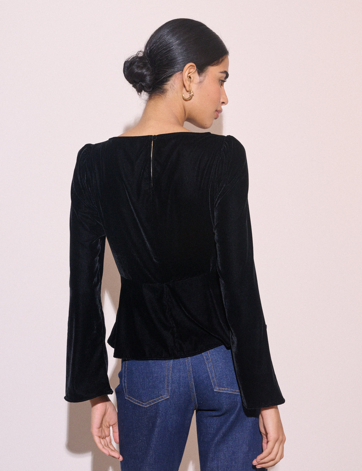 Black Fluted Sleeve Velvet Eva Top