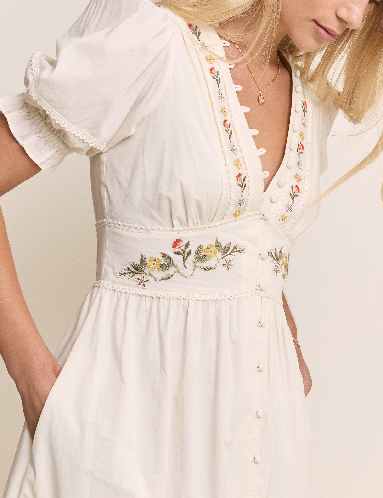 White Embroidered Puff Sleeve Saffy Midi Dress