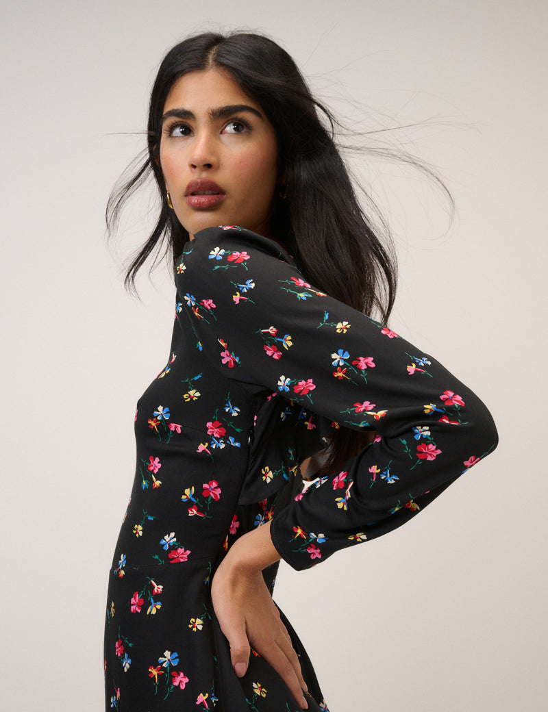Round Neck Cut-Out Back Dylan Mini Dress