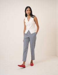 White Collared Knitted Waistcoat