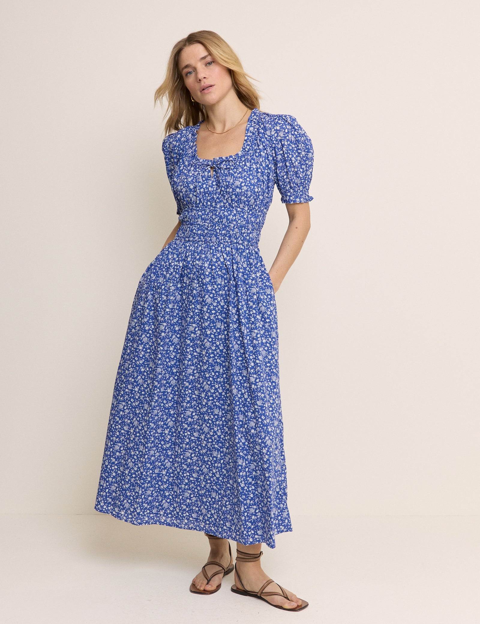 floral shirred midi dress Women's Floral Shirred Bodice Puff Sleeve Midi Dress