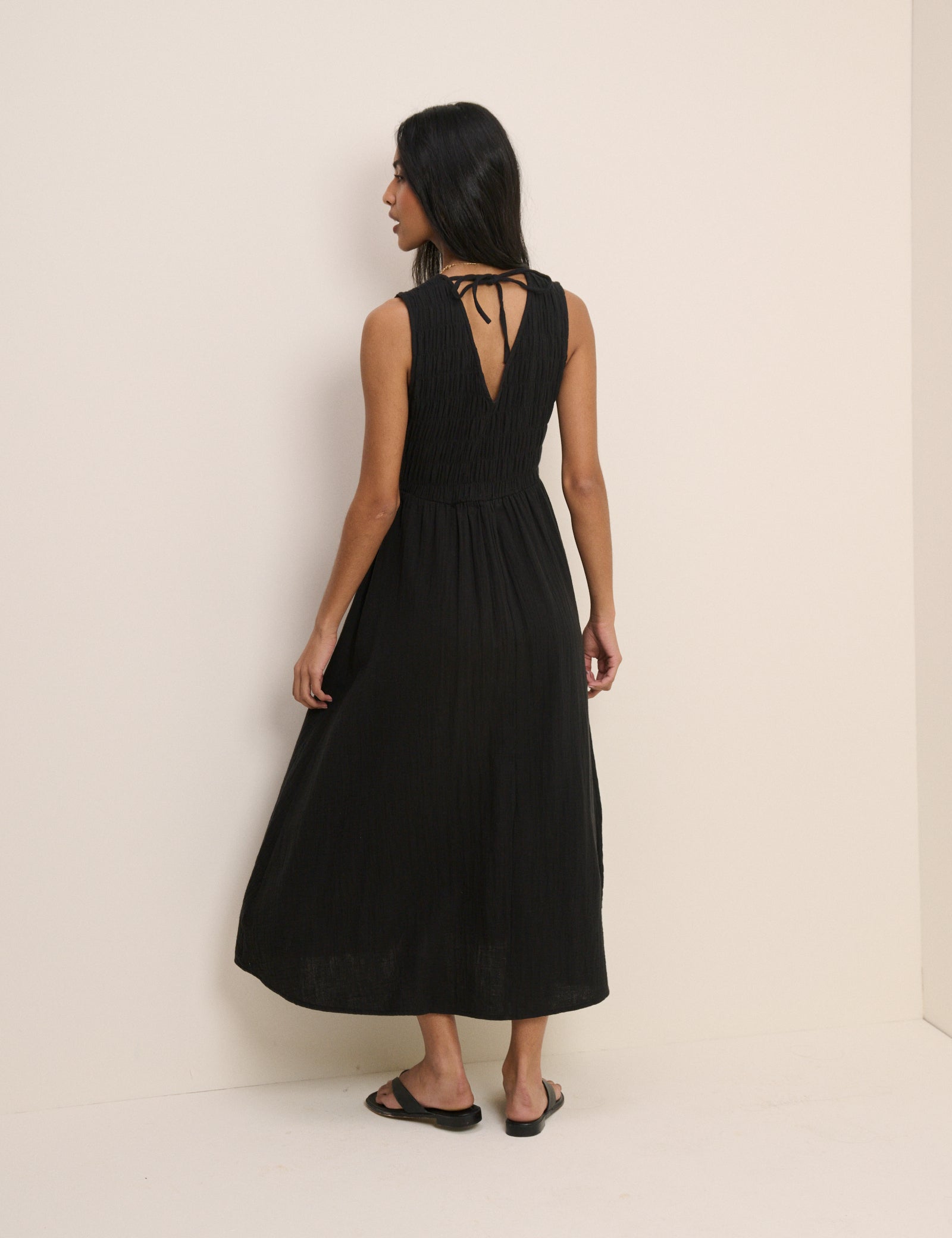 Black Shirred Sleeveless Audrey Midi Dress