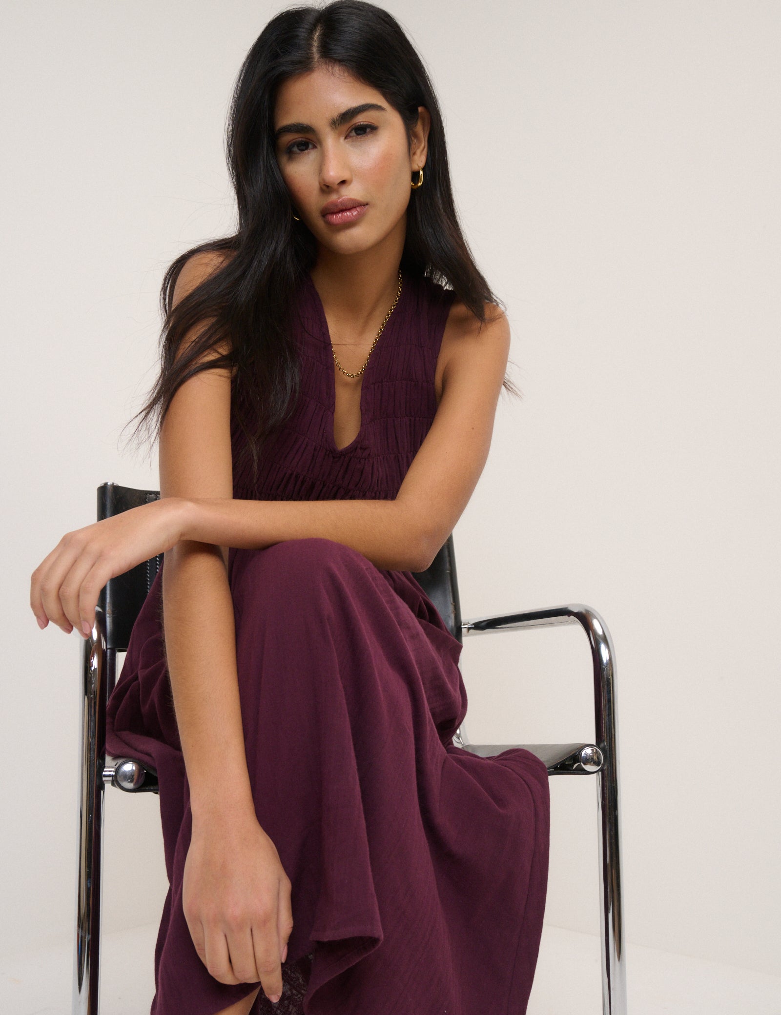 Dark Purple Sleeveless Audrey Midi Dress Dark Purple Sleeveless Audrey Midi Dress