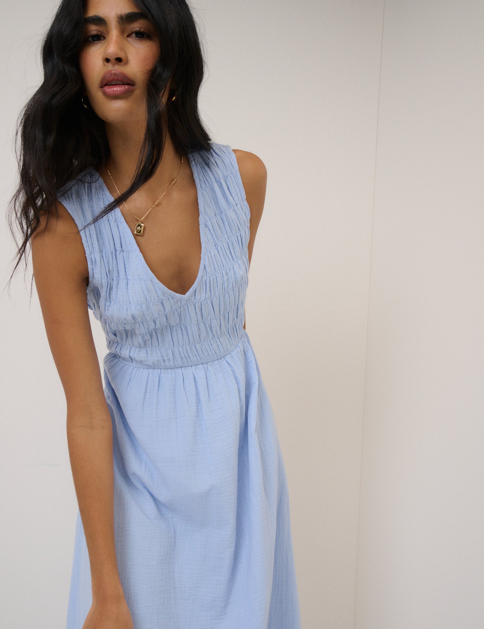 Blue Ruched Sleeveless Audrey Midi Dress Blue Ruched Sleeveless Audrey Midi Dress